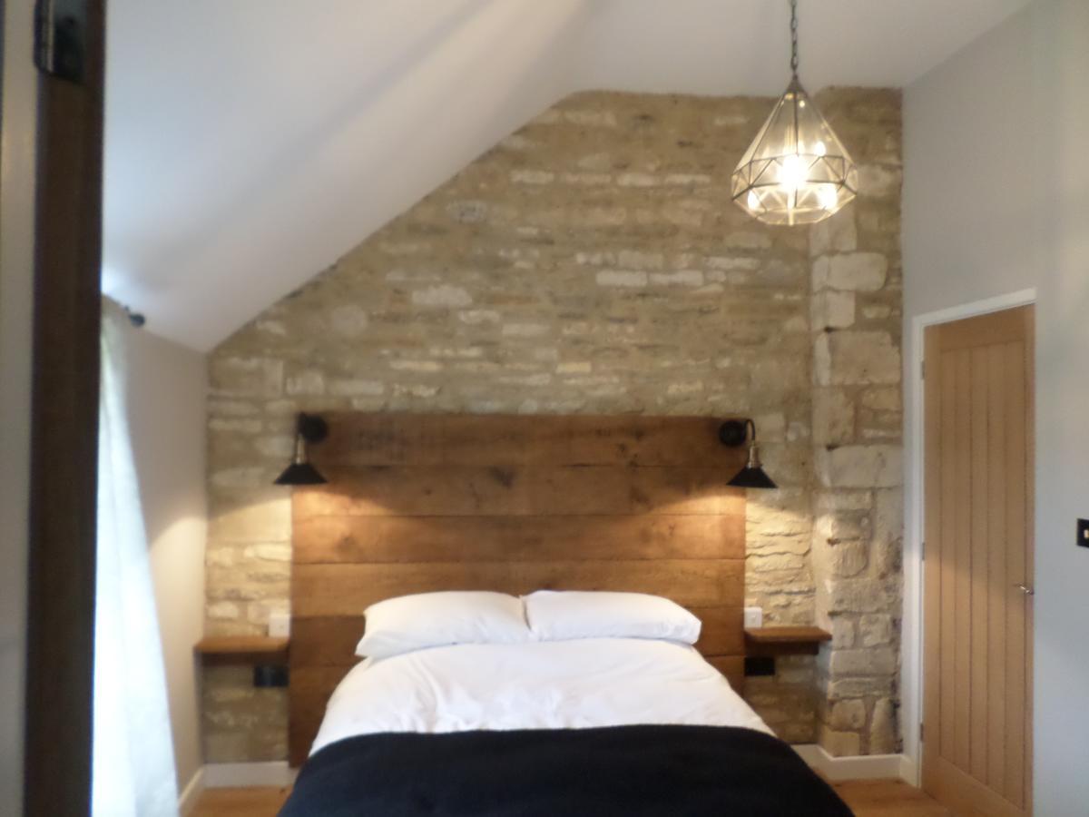 The Queen Matilda Country Rooms Avening Exterior foto